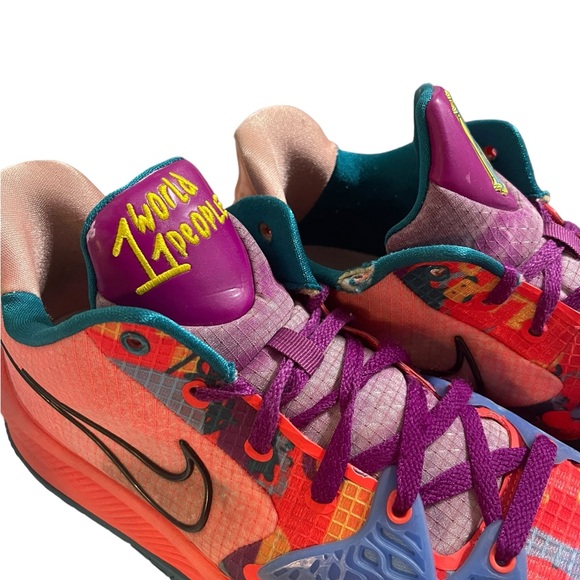 Men’s Nike Kyrie Low 4 EP 1 World 1 People Size 13 - Picture 5 of 10